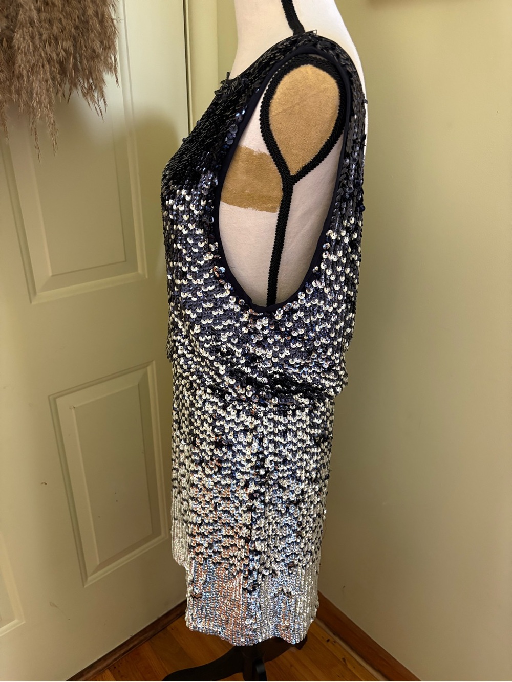 TORY BURCH Ombré Sequin V-Neck Mini Dress size S - Picture 5 of 16